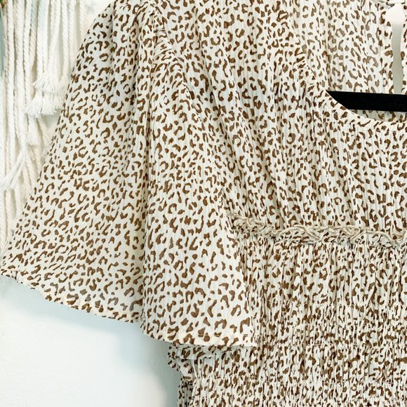 Micro-Leopard Print Smocked Dress - Picture 5 of 5